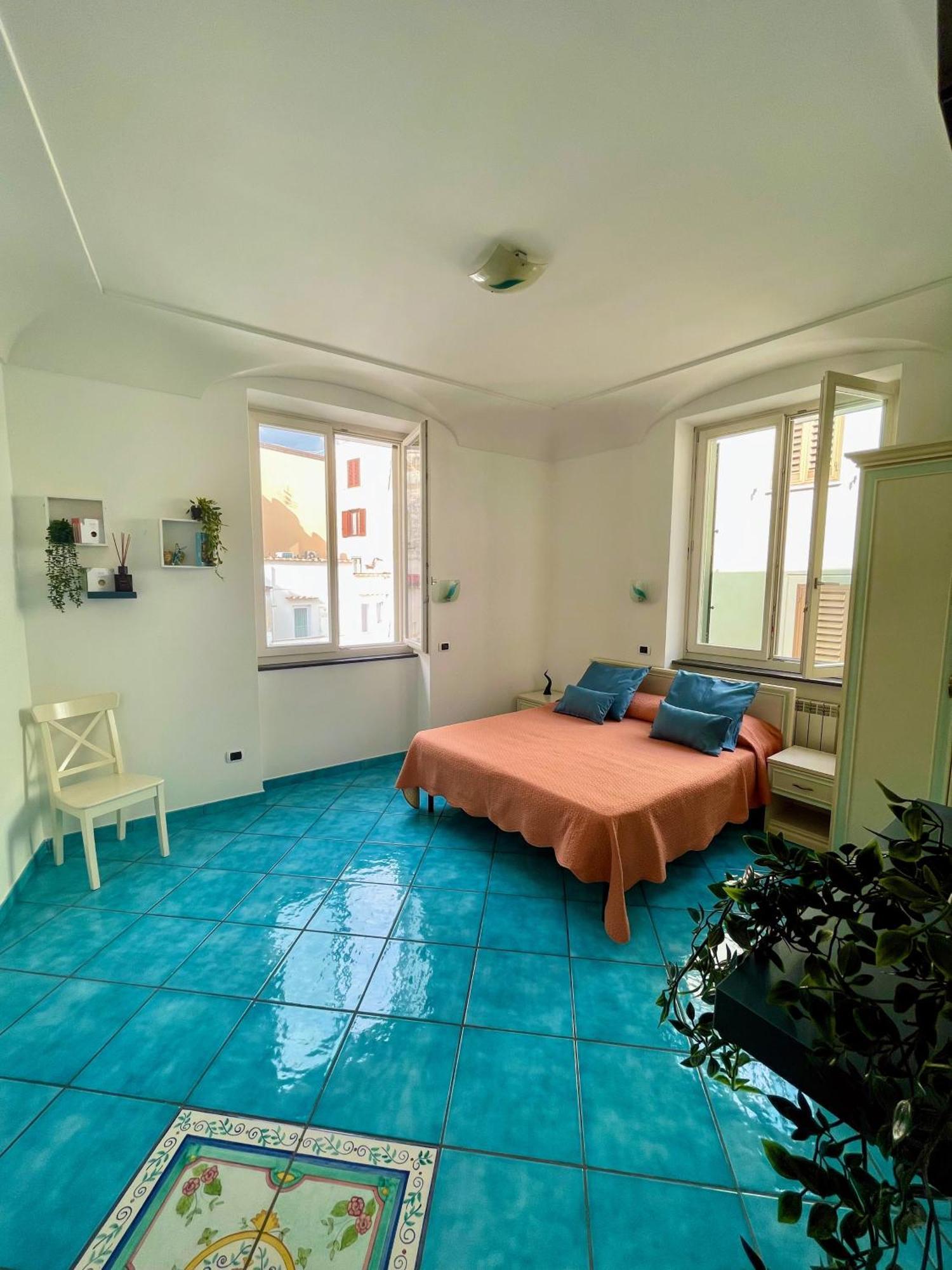 Putechella'S Apartments Maiori Exterior foto